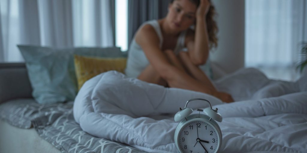 7 sprawdzonych sposobów na bezsenność (insomnię).